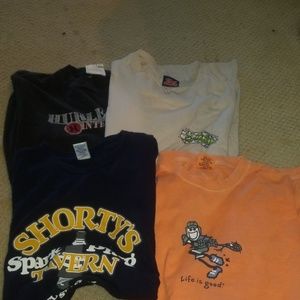 vary Tops - t shirt bundle of 4 vintage style VSCO vary Tops - t shirt bundle of 4 vintage style VSCO